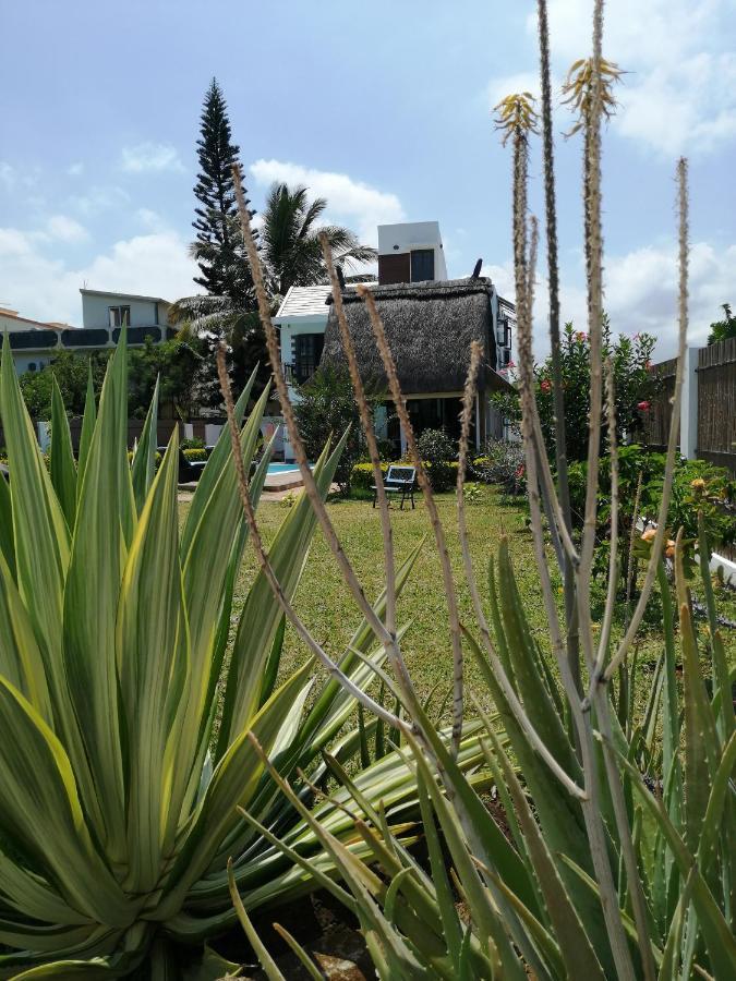 Villa Kayana Flic-en-Flacq Extérieur photo